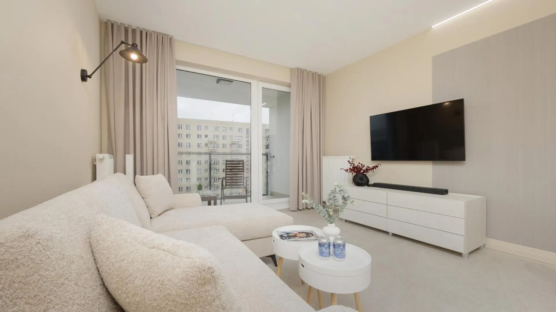 Warsaw Exclusive Apartment With Parking & Balcony By Renters Prestige
