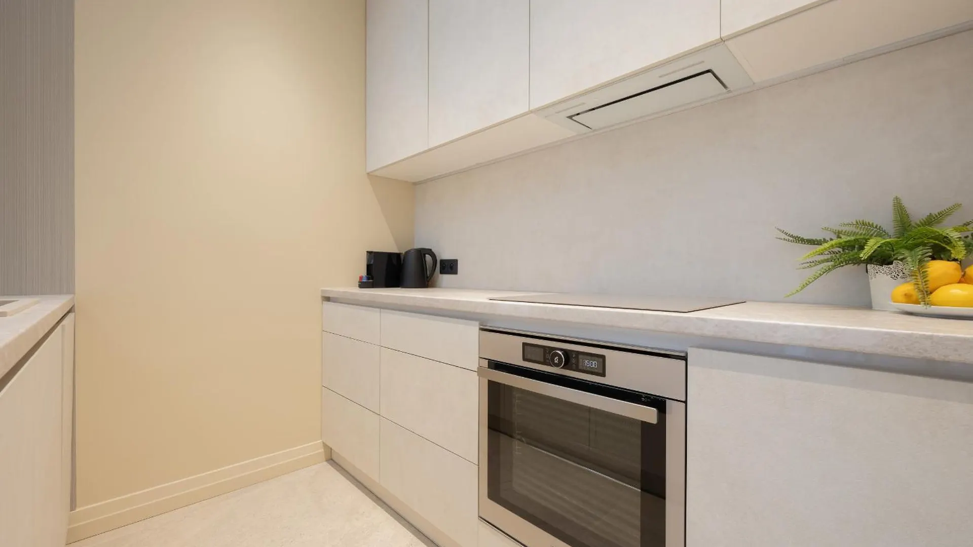 Warsaw Exclusive Apartment With Parking & Balcony By Renters Prestige 폴란드